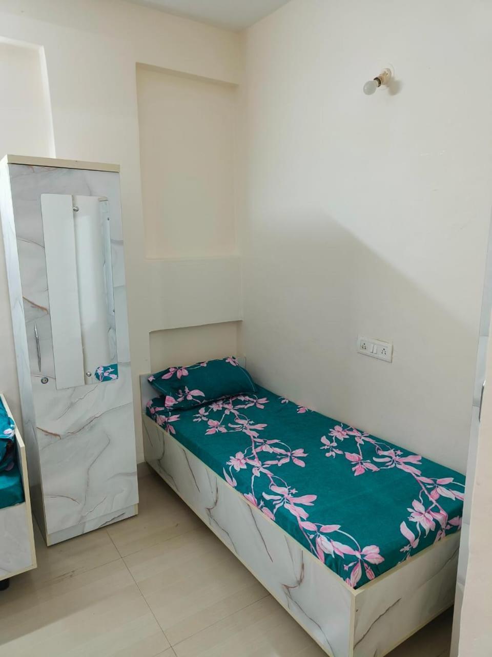 Modern Pg Hostel Pune Luaran gambar